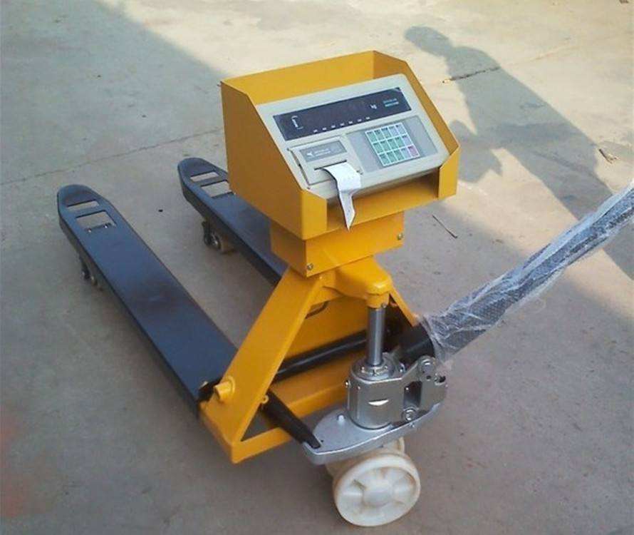 手動叉車秤2噸帶（dài）打印價格 2t叉車（chē）電子磅