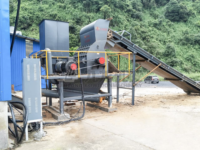 木材（cái）粉碎機
