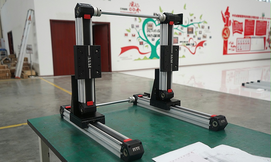 定製兩軸（zhóu）滑台