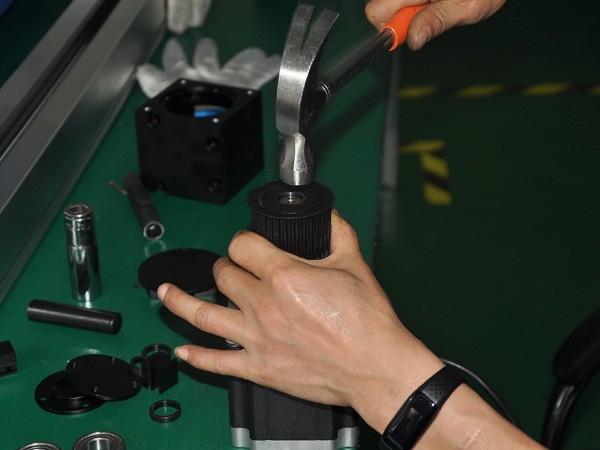 直線（xiàn）模（mó）組給工廠帶來哪根本性的變化？