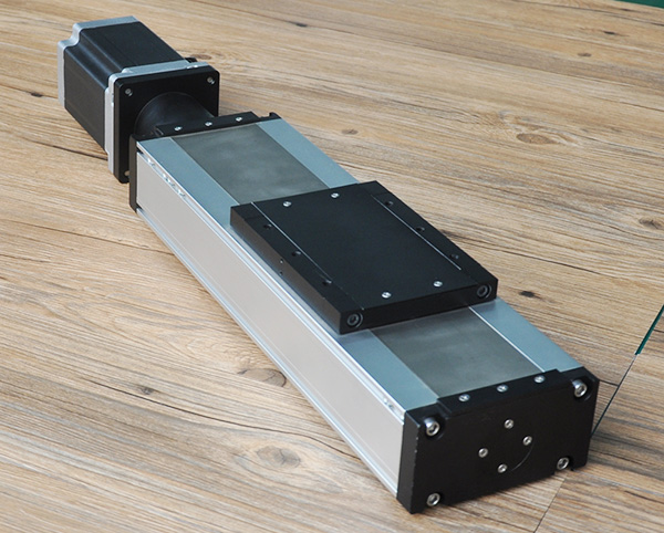 直線模（mó）組