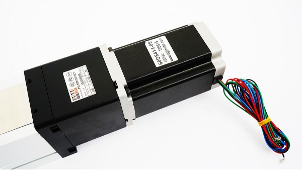 線性模組使用時發熱應該怎麽辦